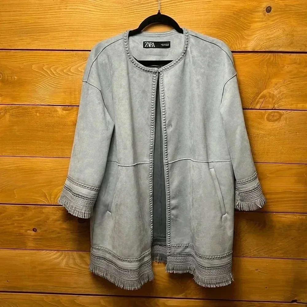 Zara Women’s Medium Faux Suede‎ Fringed Open front Gray Jacket Boho Lightweight